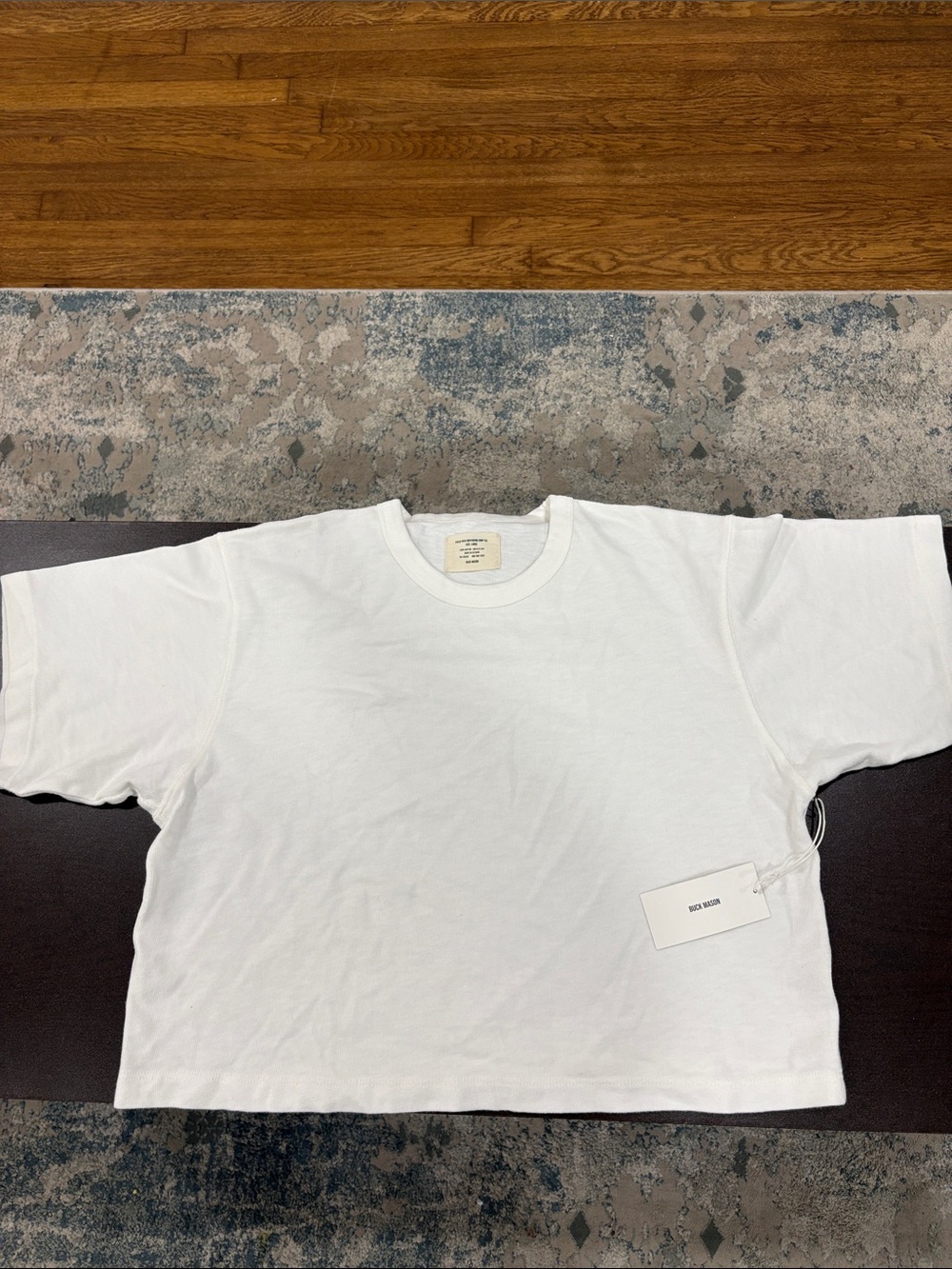 NWT Buck Mason White Field Spec Boyfriend Crop Tee Retail $62 Large